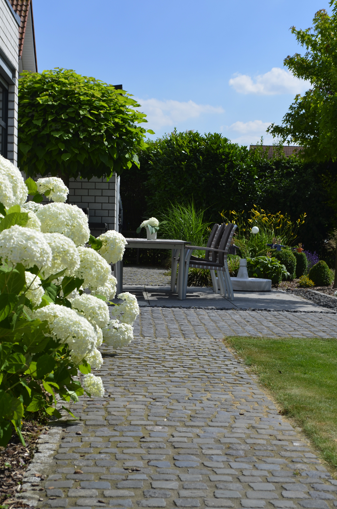 Text: Bernd Franzen, gartenplus - die gartenarchitekten, Bilder: Gartenplus